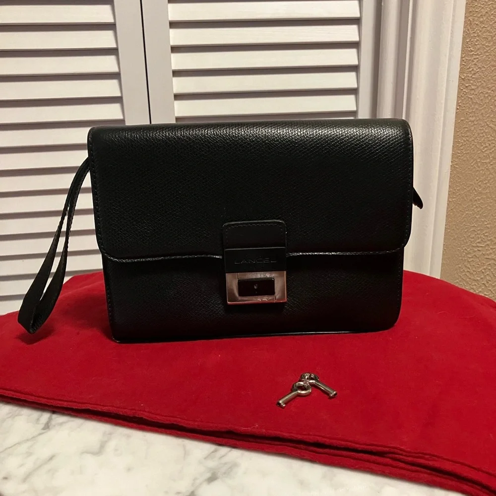 Stunning Vintage LANCEL Paris Pouch Organizer with Keys Wristlet Made in France